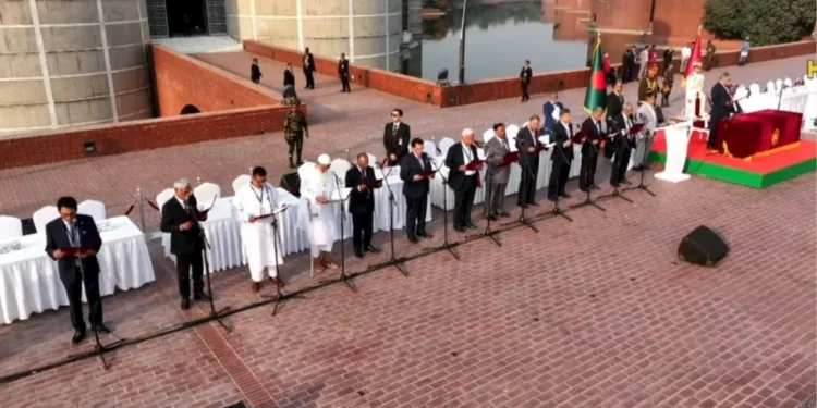 মন্ত্রীদের কে কোন দপ্তর পেয়েছেন