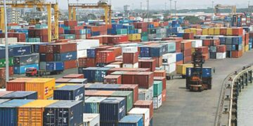 জরুরি বৈঠকে বসছে চট্টগ্রাম বন্দর কর্তৃপক্ষ, থাকবেন উপদেষ্টা