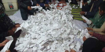 ভোটগ্রহণ শেষ, শুরু হচ্ছে ফল গণনার প্রস্তুতি