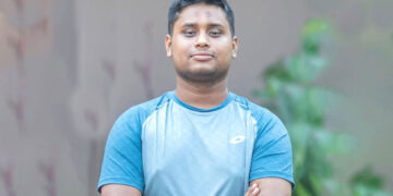 ৪৬ কেন্দ্রে তিনগুণেরও বেশি ভোটে এগিয়ে হাসনাত