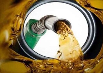 নতুন দামে বিক্রি হচ্ছে আজ থেকে জ্বালানি তেল