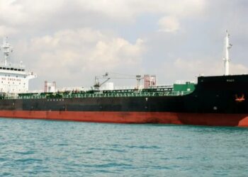 ভারত তেলবাহী ৩ ট্যাংকার জব্দ করলো ইরানের