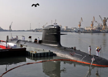 জার্মানির সঙ্গে ৮ বিলিয়ন ডলারের চুক্তিতে সাবমেরিন বানাবে ভারত