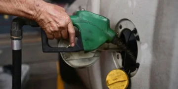 বিশ্ববাজারে তেলের দাম বাড়ল ৪ শতাংশ