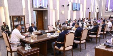 সেহরি-ইফতার-তারাবিতে নিরবচ্ছিন্ন বিদ্যুৎ রাখার নির্দেশ প্রধানমন্ত্রীর