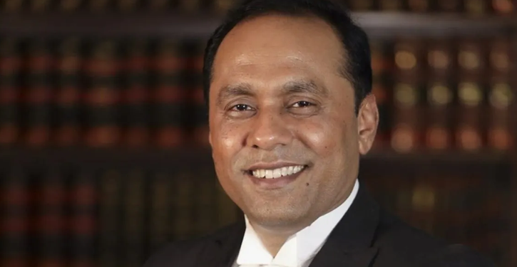 সংসদের ডেপুটি স্পিকার নির্বাচিত হলেন ব্যারিস্টার কায়সার কামাল