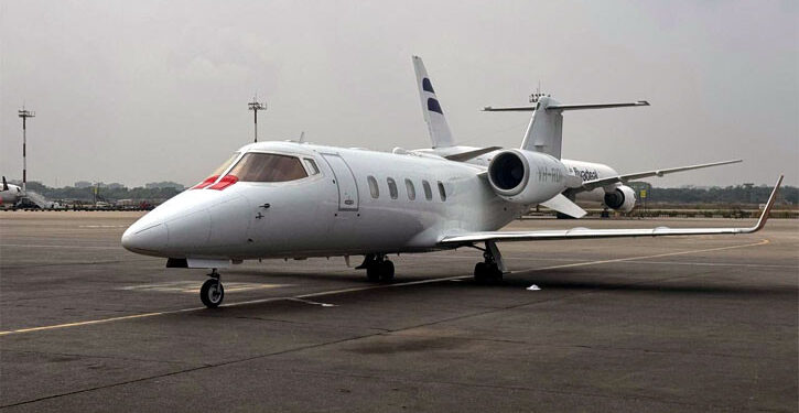 মির্জা আব্বাসকে নিয়ে সিঙ্গাপুরের পথে এয়ার অ্যাম্বুলেন্স