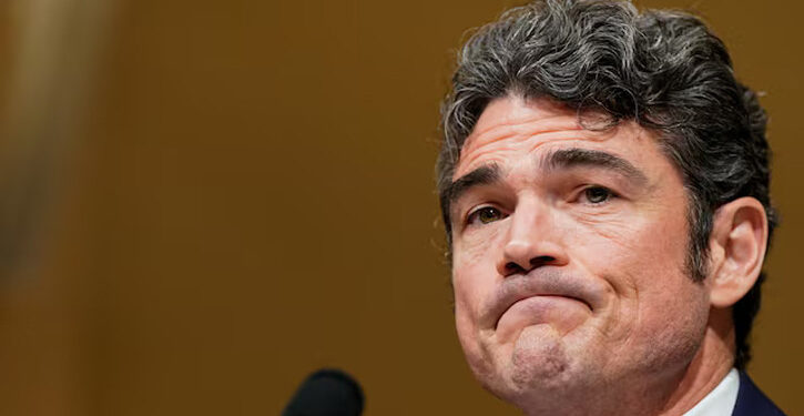 ইরান ইস্যুতে ট্রাম্প প্রশাসনে ‘ফাটল’