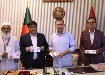 স্বাধীনতা দিবস উপলক্ষে স্মারক ডাকটিকিট উন্মোচন করলেন প্রধানমন্ত্রী