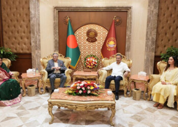 স্বাধীনতা দিবস উপলক্ষে রাষ্ট্রপতির সঙ্গে প্রধানমন্ত্রীর সাক্ষাৎ