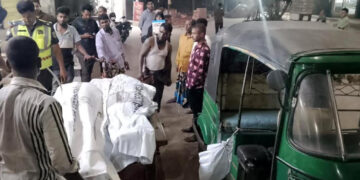 কুমিল্লায় বাসের চাপায় প্রাইভেটকারচালকসহ ৫ জন নিহত