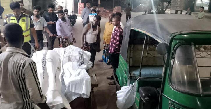 কুমিল্লায় বাসের চাপায় প্রাইভেটকারচালকসহ ৫ জন নিহত