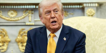 চীন সফরের আগেই যুদ্ধ শেষ করতে চান ট্রাম্প