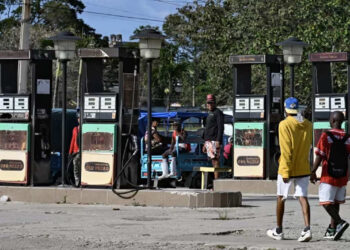 জ্বালানি অবরোধ ভেঙে কিউবায় পৌঁছাল রুশ তেলবাহী ট্যাংকার