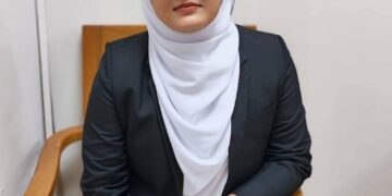 বার কাউন্সিল পরীক্ষার উত্তীর্ণ:আইনজীবী ইশরাতুল হকের নতুন যাত্রা শুরু