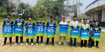 আবাহনী জুনিয়র এর জার্সি উন্মোচন