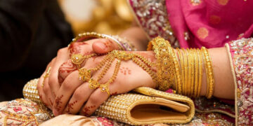 আজও ভরিতে ২৭০৪৩০ টাকা বাড়লো সোনার দাম