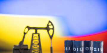 বিশ্ববাজারে বাড়ল তেলের দাম