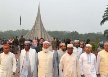 স্বাধীনতা দিবসে স্মৃতিসৌধে শ্রদ্ধা জানালেন জামায়াত আমির