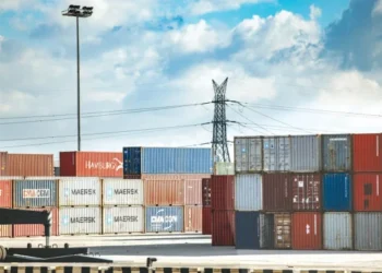 জুলাই-ফেব্রুয়ারিতে রপ্তানি আয় কমেছে ৩.১৫ শতাংশ