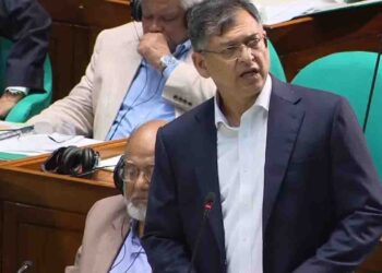 প্রধানমন্ত্রীর অবর্তমানে যে দায়িত্ব পালন করবেন স্বরাষ্ট্রমন্ত্রী