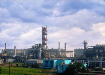 ইস্টার্ন রিফাইনারি ক্রুড অয়েলের মজুতেও টান