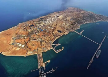 ৪০ বছর ধরে ইরানের যে দ্বীপ দখলের স্বপ্ন দেখছেন ট্রাম্প