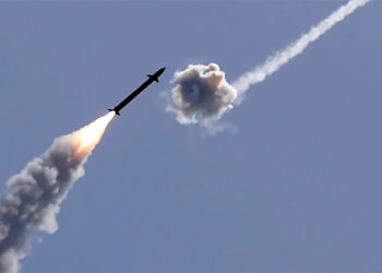 ইসরাইলের তিনটি সামরিক ঘাঁটিতে হিজবুল্লাহর হামলা