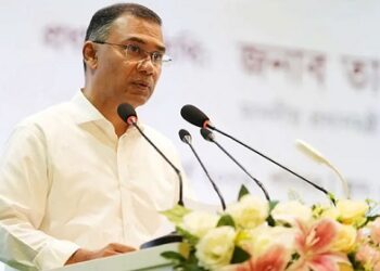 কেউ যেন খাল-নদী-জলাশয় দখল করতে না পারে: প্রধানমন্ত্রী