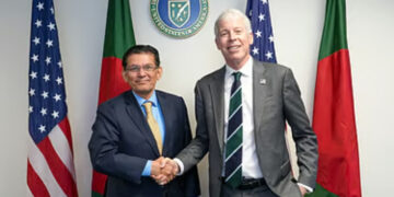 রাশিয়ার জ্বালানি কিনতে মার্কিন যুক্তরাষ্ট্রের সহায়তা চাইলেন পররাষ্ট্রমন্ত্রী