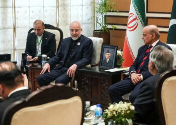 ফের আলোচনায় বসতে পারে যুক্তরাষ্ট্র-ইরান