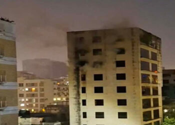 বনানীতে বহুতল ভবনে আগুন, নিয়ন্ত্রণে ৫ ইউনিট