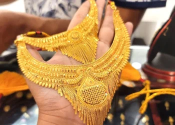 সোনার দাম ভরিতে বাড়লো ৩ হাজার ২৬৬ টাকা