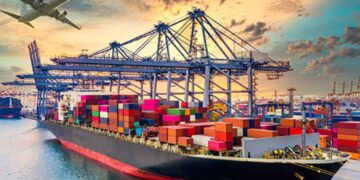 রপ্তানি বাণিজ্যে গতি ফেরাতে প্রি-শিপমেন্ট ঋণ চালু