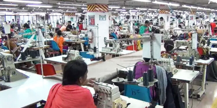 যুক্তরাষ্ট্রে বাংলাদেশের পোশাক রপ্তানি কমেছে ৮.৫%