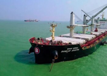 বাংলার জয়যাত্রা জাহাজকে হরমুজ পার হতে বাধা দিলো ইরান