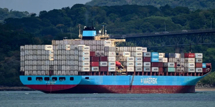 হরমুজ অবরোধে পানামা খাল দিয়ে বেড়েছে যাতায়াত খরচ