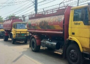 জ্বালানি সরবরাহে অস্থিরতায় বাড়ছে ট্রাক ভাড়া