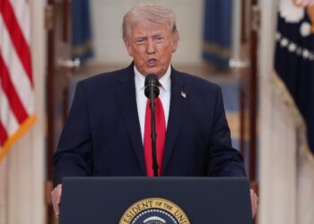 ট্রাম্পের ভাষণে এক লাফে তেলের দাম বাড়ল ৫ শতাংশ