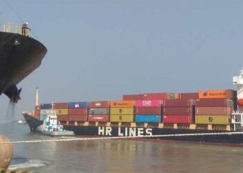 ২৫ হাজার টন ফার্নেস তেল নিয়ে চট্টগ্রাম বন্দরে আরেকটি জাহাজ