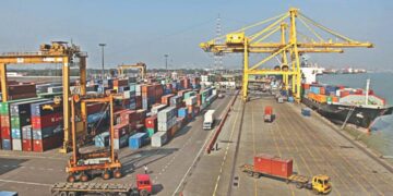 বাণিজ্য ঘাটতি বেড়ে ৩ বিলিয়ন ডলার