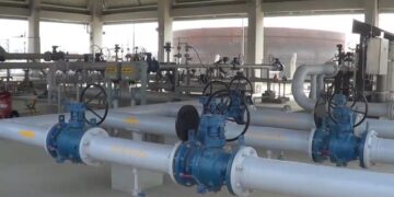 ভারত থেকে পাইপলাইনে এলো আরও ৫০০০ টন জ্বালানি তেল