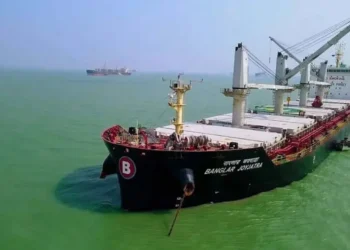 ফের হরমুজে আটকে গেলো ‘বাংলার জয়যাত্রা’