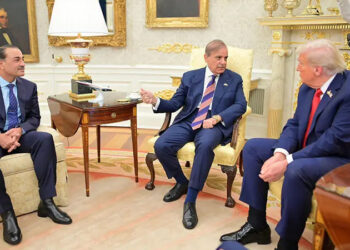 যুক্তরাষ্ট্র-ইরানকে কীভাবে আলোচনায় রাজি করাল পাকিস্তান