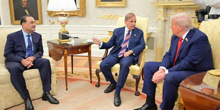 যুক্তরাষ্ট্র-ইরানকে কীভাবে আলোচনায় রাজি করাল পাকিস্তান