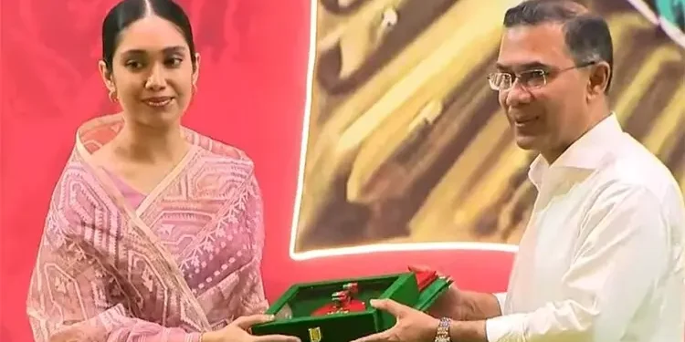 খালেদা জিয়ার পক্ষে স্বাধীনতা পুরস্কার নিলেন জাইমা রহমান