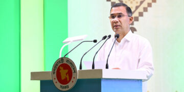 পেশাদারিত্বের সঙ্গে আপস করলে সার্বিকভাবে রাষ্ট্রের ক্ষতি: প্রধানমন্ত্রী