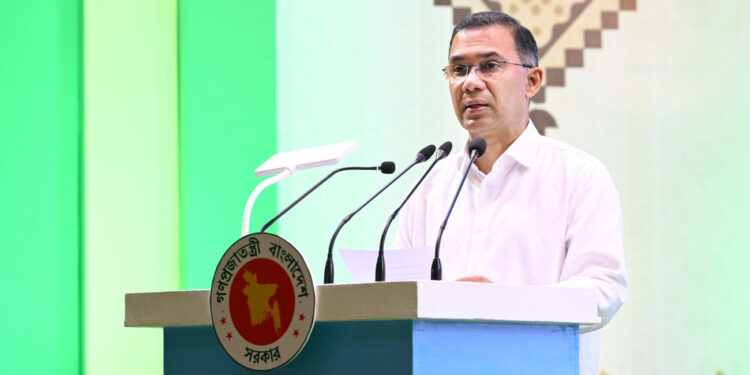 পেশাদারিত্বের সঙ্গে আপস করলে সার্বিকভাবে রাষ্ট্রের ক্ষতি: প্রধানমন্ত্রী