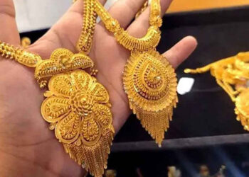 ফের কমেছে সোনা-রুপার দাম