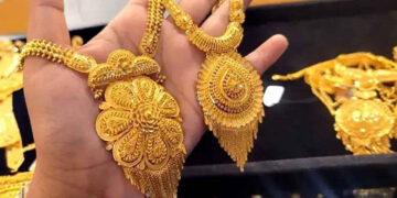 ফের কমেছে সোনা-রুপার দাম